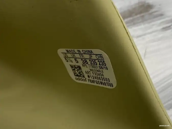 'Resin' Slides Yeezy Adidas FX0494 0607